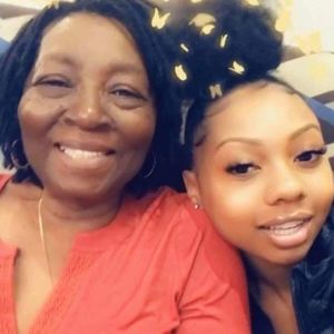 Meet your Posher, Delva